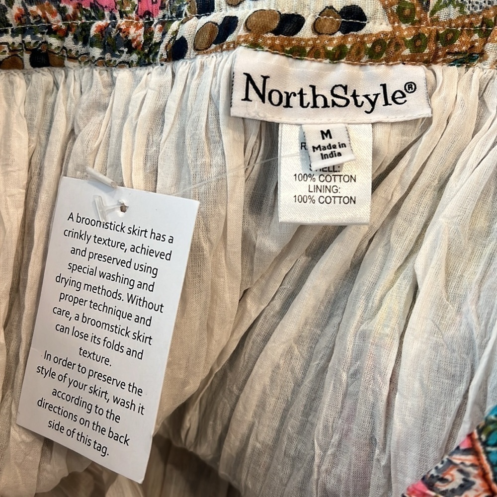 Northstyle Multicolored Patchwork Quilted Broomst… - image 4